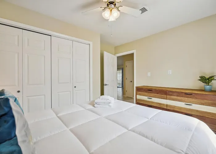 Memory Float By Book That Condo
